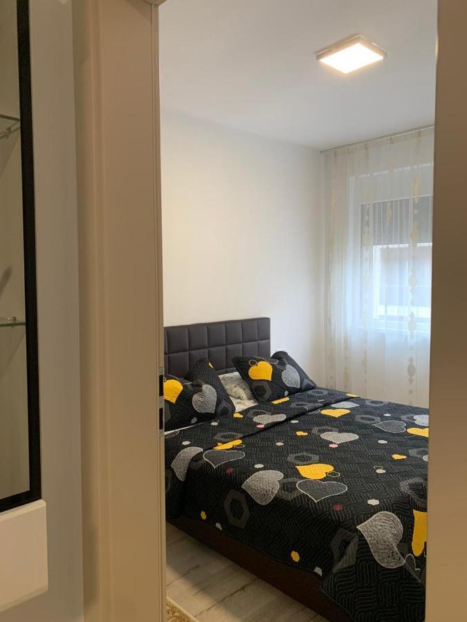Apartament Cu 2 Camere אורדאה מראה חיצוני תמונה